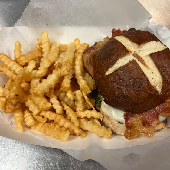 Blue Line Bar & Grill